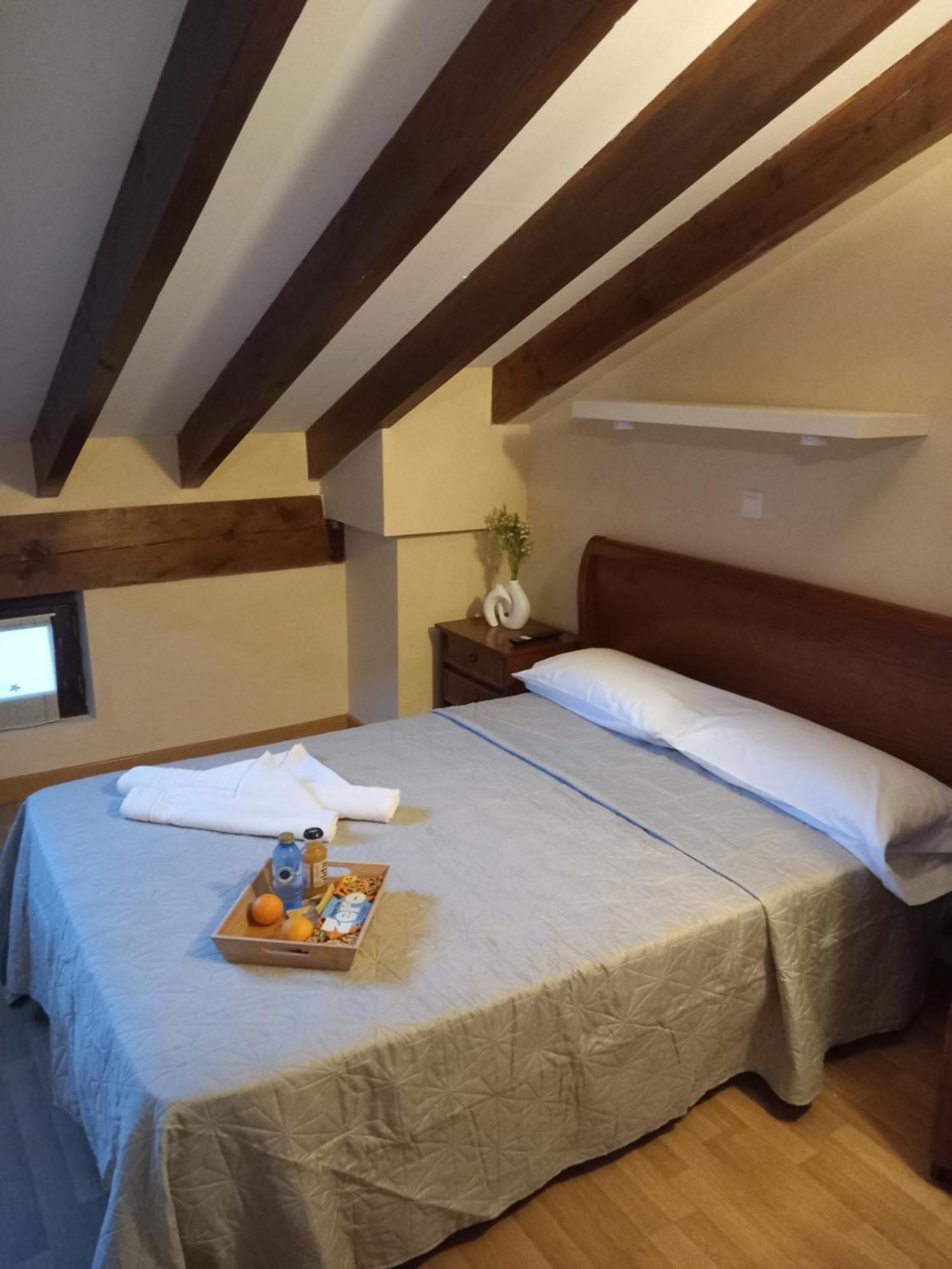 Hosteria Rio Negro Bárcena de Cicero Екстериор снимка